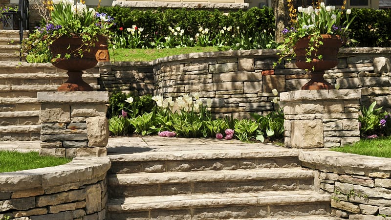 Natural Stone for Landscaping